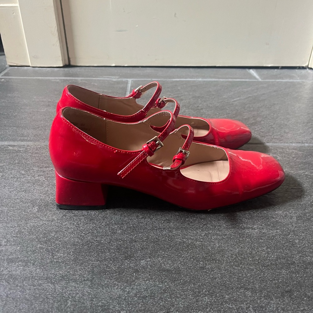 Red Patent Leather Mary Jane Shoes